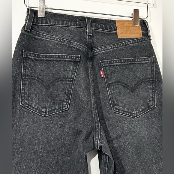 NEW Levi's 70's High Flare Jeans in Just a Hint 25 - Picture 12 of 16